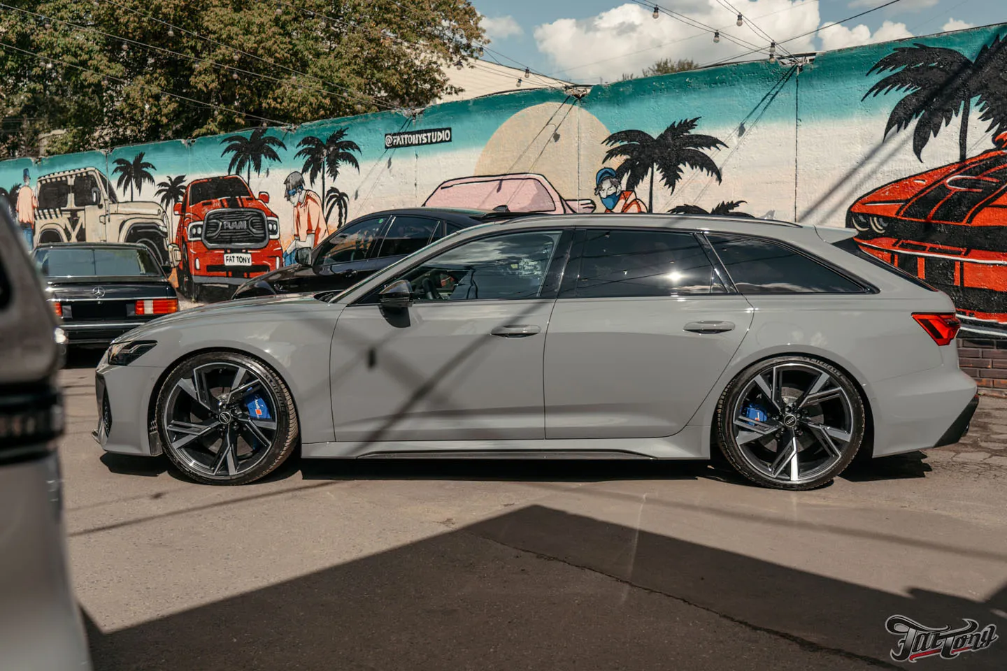 Отремонтировали и оклеили бампер на Audi RS6